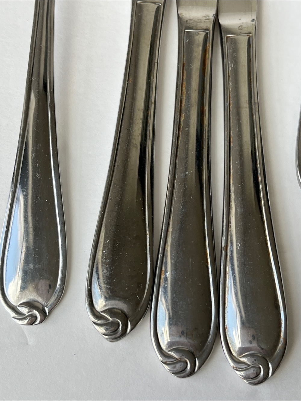 Vintage Stainless Steel Flatware 35 Pieces Love Knot Design - Picture 3 of 7
